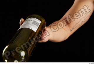 Hands of Anatoly  1 hand pose wine bottle 0002.jpg